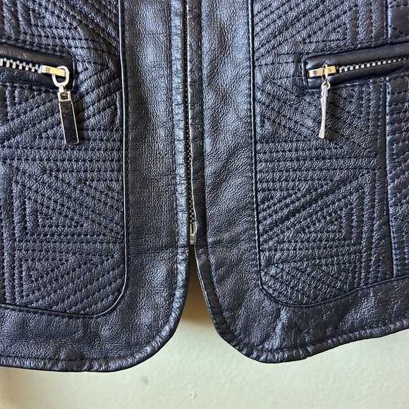 Nygard Collection Leather/Knit Jacket Size Petite 4-6 - Picture 6 of 9